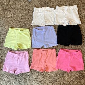 8 pairs of 3t cartwheel shorts